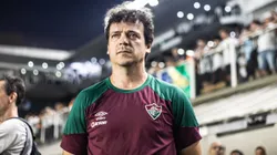 Fernando Diniz tecnico do Fluminense durante partida contra o Santos no estadio Vila Belmiro pelo campeonato Brasileiro A 2023. Foto: Abner Dourado/AGIF