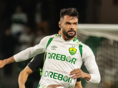 Raniele e campeão da América ‘aparecem’ no Corinthians e torcida causa burburinho