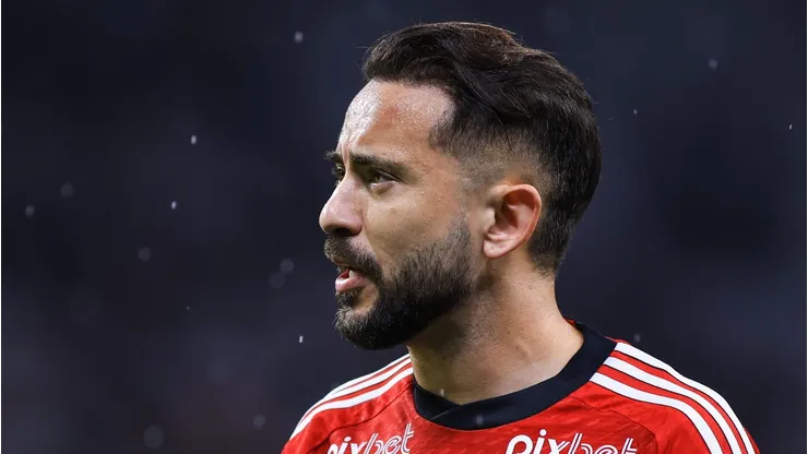 Everton Ribeiro jogador do Flamengo durante partida contra o Corinthians no estadio Arena Corinthians pelo campeonato Brasileiro A 2023. Foto: Marcello Zambrana/AGIF