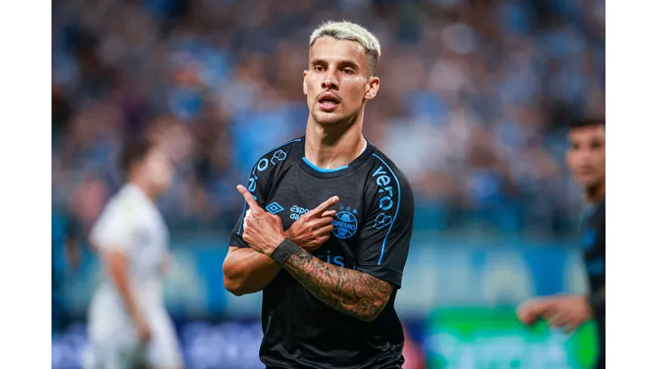 Ferreira é um dos desejos do Tricolor Paulista. Foto: Maxi Franzoi/AGIF