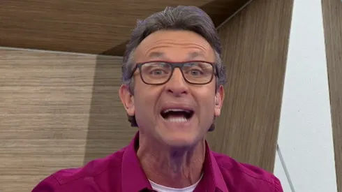 Ídolo recebeu uma resposta atravessada após agitar torcida do Corinthians - Foto: Reprodução/Band.