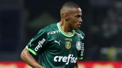 Foto: César Greco/Palmeiras- Jhon Jhon recebe elogios de Abel