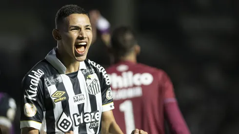 Deivid Washington deixou o Peixe rumo ao Chelsea por R$ 79 milhões - Foto: Jorge Rodrigues/AGIF