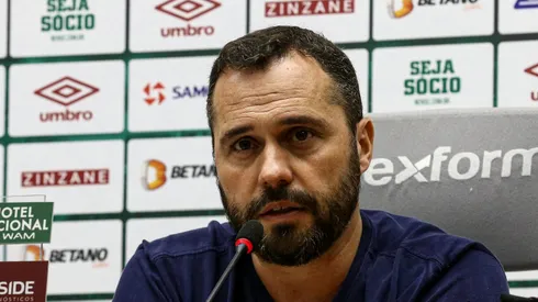 Presidente do Fluminense dá coletiva de imprensa. FOTO: LUCAS MERÇON/FLUMINENSE F.C.