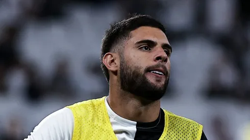 Yuri Alberto vive má fase no rival. Foto: Fabio Giannelli/AGIF