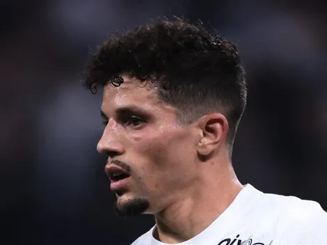 Clube do Brasil estuda fazer proposta por lateral-direito do Corinthians