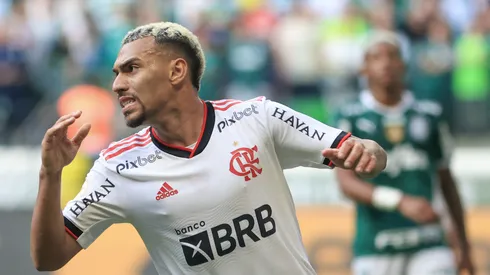 Matheuzinho, jogador do Flamengo - Foto: Marcello Zambrana/AGIF