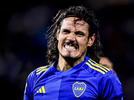 Camisa 9 que joga na Grécia é opção após Grêmio descartar Cavani