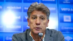 Renato Gaúcho recebe resposta de empresário - FOTO: LUCAS UEBEL/GREMIO FBPA