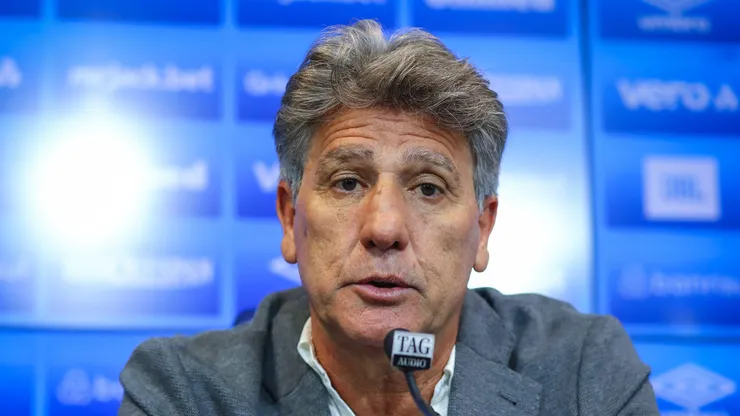 Renato Gaúcho recebe resposta de empresário - FOTO: LUCAS UEBEL/GREMIO FBPA
