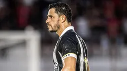 Foto: Raul Baretta/Santos FC - Giuliano se machuca em clássico contra o Palmeiras