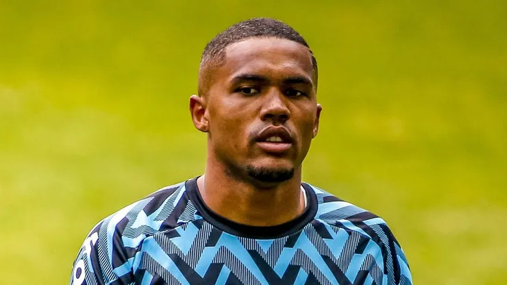 Douglas Costa no ano de 2021. Foto: Silvio Avila/Getty Images