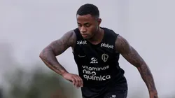 Foto: Rodrigo Coca/Agência Corinthians - Palacios deixa campo com dores no posterior da coxa