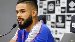 Felipe Jonataan revela novos bastidores do Santos. Foto: Fernanda Luz/AGIF