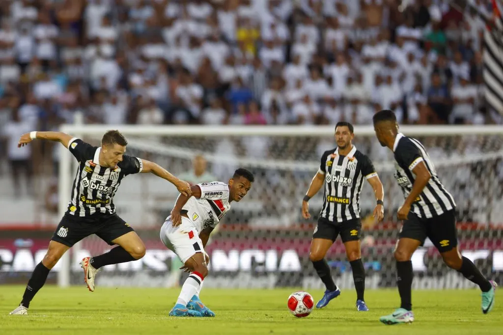 Foto: Robson Mafra/AGIF