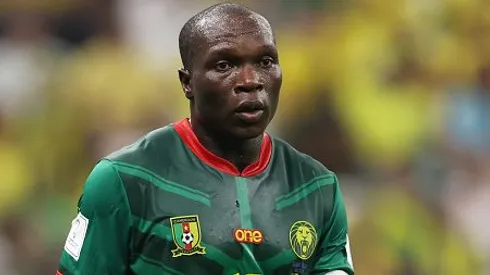 Foto: Clive Brunskill/Getty Images - Aboubakar pela Seleção Camaronesa na Copa do Mundo de 2022