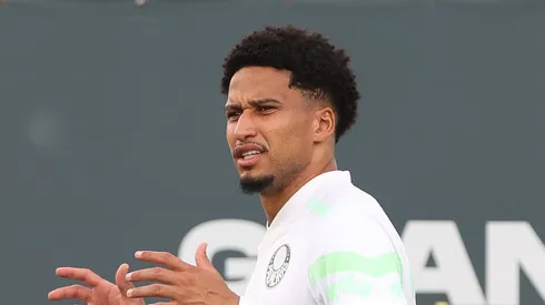 Murilo durante treino na Academia de Futebol. Foto: Fabio Menotti/Palmeiras