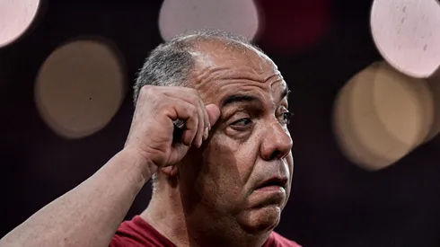 Torcida do Flamengo pede a saída de Marcos Braz e alguns jogadores. Foto: Thiago Ribeiro/AGIF