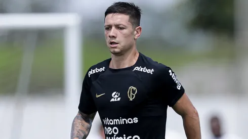 Rodrigo Garro durante treinamentos no CT - Foto: Rodrigo Coca/Ag. Corinthians