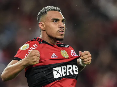 Vai e volta? Torcida do Corinthians comenta sobre o novo capítulo envolvendo Matheuzinho