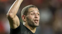 Slimani atuou por um bom tempo na Premier League. Foto: Victor Fraile/Getty Images.