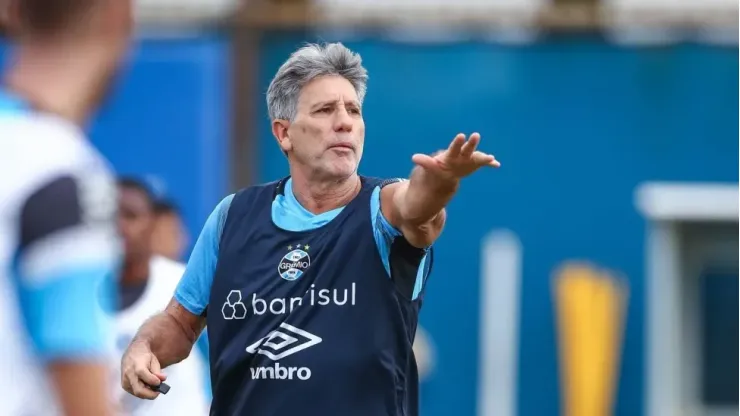 Foto: Lucas Uebel | Grêmio FBPA - Geromel e Kennemann ficam à disposição de Renato Gaúcho