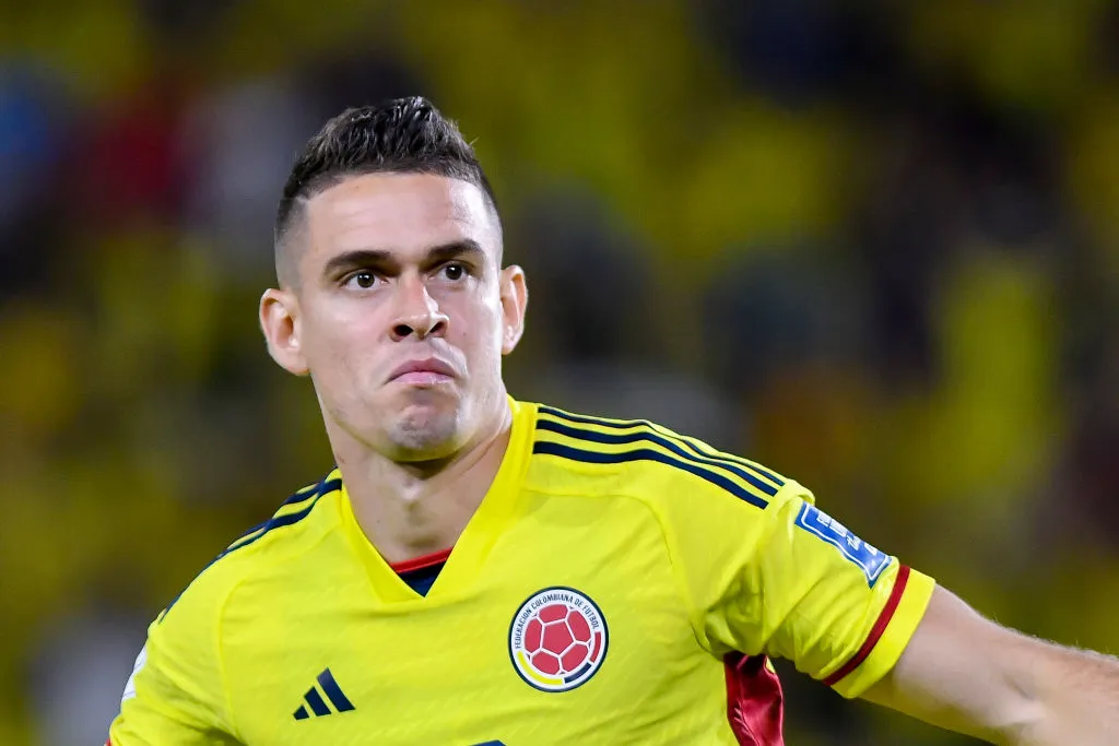 Borré em ação pela Seleção Colombiana. Foto;  Gabriel Aponte/Getty Images)