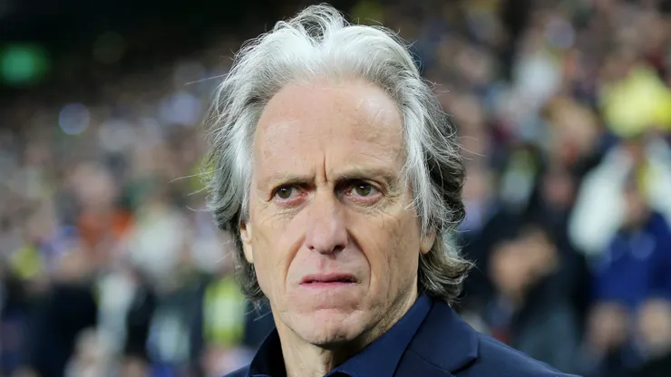 Jorge Jesus deu sequência para alvo do Santos em sua época de Benfica - Foto: Ahmad Mora/Getty Images