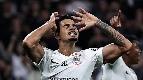 Lucas Veríssimo não joga mais pelo Corinthians - Foto: Fabio Giannelli/AGIF.
