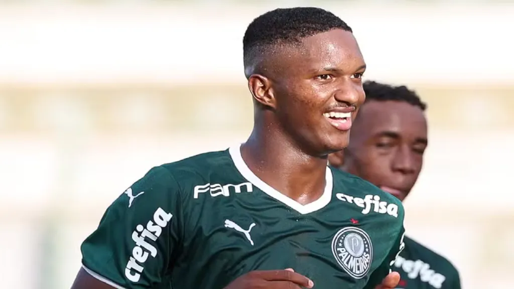 Foto: Fabio Menotti/Palmeiras – Vitinho em partida pelo Palmeiras