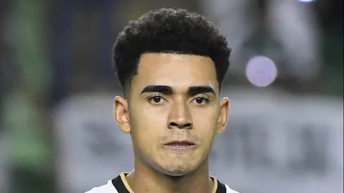 Du Queiroz em ação pelo Alvinegro do Parque São Jorge. Foto: Gabriel Aponte/Getty Images