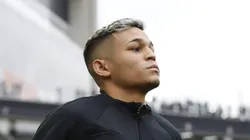 Adson em ação com a camisa do Corinthians. Foto: Ricardo Moreira/Getty Images.