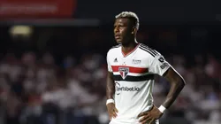 São Paulo continua trabalhando para renovar com Arboleda. Foto: Marcello Zambrana/AGIF