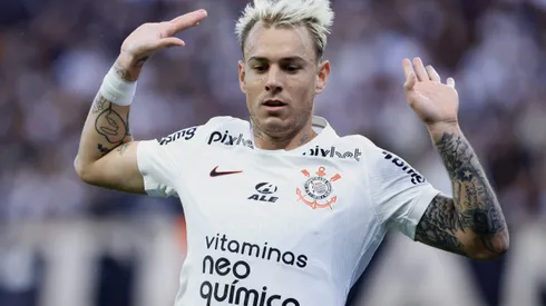 Foto: Marcello Zambrana/AGIF - Roger Guedes tomou decisão na carreira