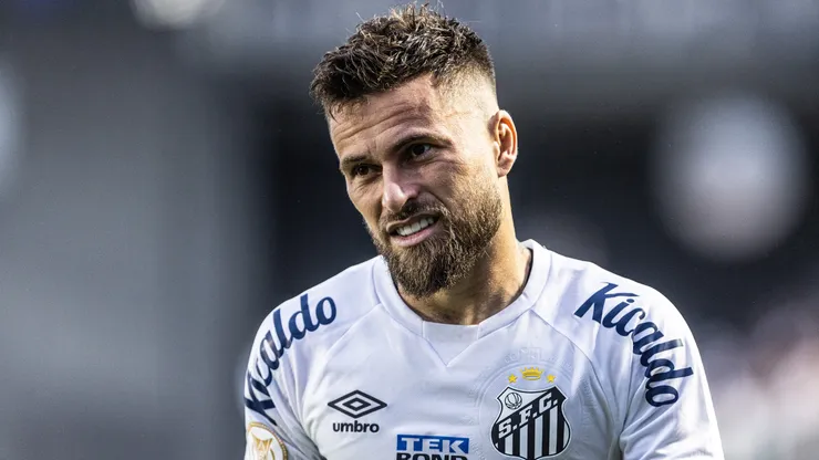 Lucas Lima, jogador do Santos - Foto: Abner Dourado/AGIF