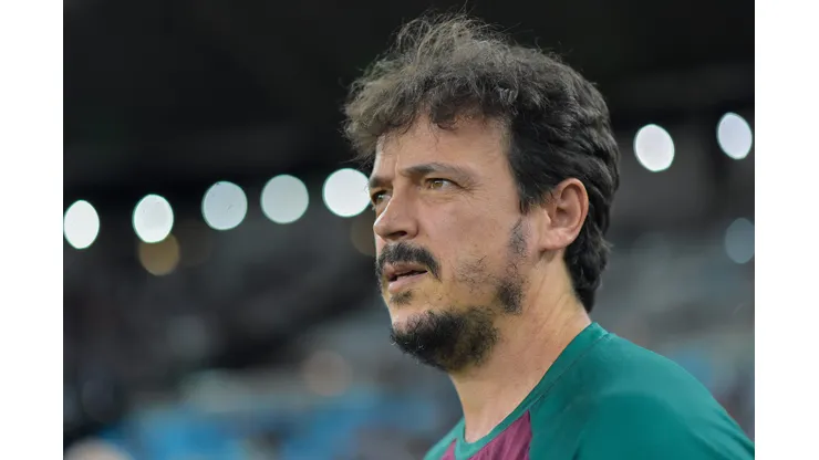 Foto: Thiago Ribeiro/AGIF - Diniz queria jogador que não vai mais vir
