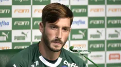 A diretoria do Flamengo está na Europa buscando acertar a chegada de reforços