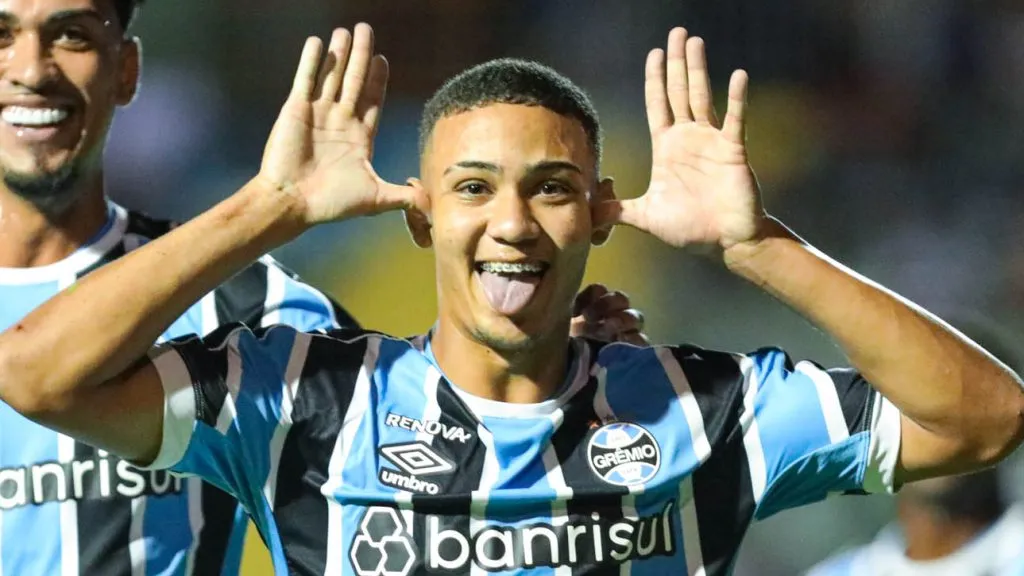 Gustavo Nunes em ação pelo Tricolor Gaúcho na Copinha. Foto: Renan Jardim / Grêmio FBPA