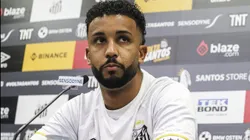 Jorge revela quando retorna aos gramados. . Foto: Reinaldo Campos/AGIF