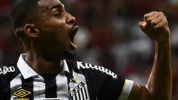 Joaquim recebeu consulta do Mengão - Foto: Mateus Bonomi/AGIF