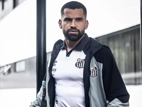 Muita coisa? Santos renova com Rincón e tempo de contrato gera grande revolta na web