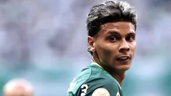 Richard Ríos tem contrato no Palmeiras até o fim de 2025, com possibilidade de extensão por mais uma temporada - Foto: Marcello Zambrana/AGIF
