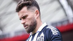 Foto: Maxi Franzoi/AGIF - Lucas Lima pelo Santos em partida pelo Campeonato Brasileiro de 2023