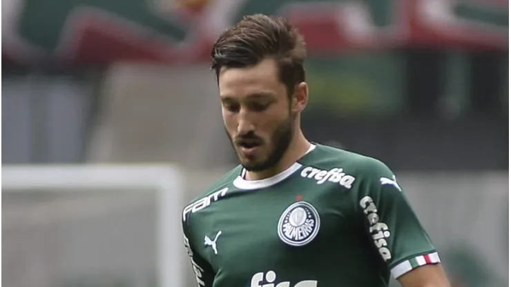 Foto: Bruno Ulivieri/AGIF - Matías Viña atuando pelo Palmeiras no Campeonato Paulista de 2020