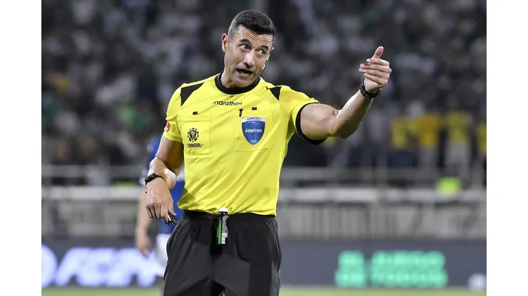 Foto: Gabriel Aponte/Getty Images - Bráulio foi escolhido como árbitro da Supercopa