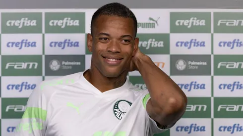 Caio Paulista vem se destacando na pré-temporada do Palmeiras e deve ser titular contra o Novorizontino - Foto: Ettore Chiereguini/AGIF