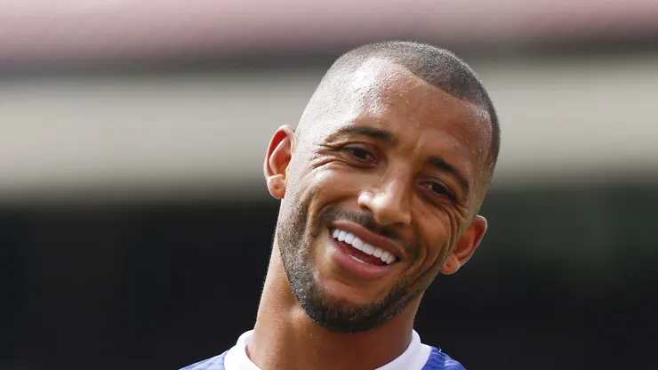 Vitor Hugo encaminha saída do Bahia. (Photo by Ricardo Moreira/Getty Images)