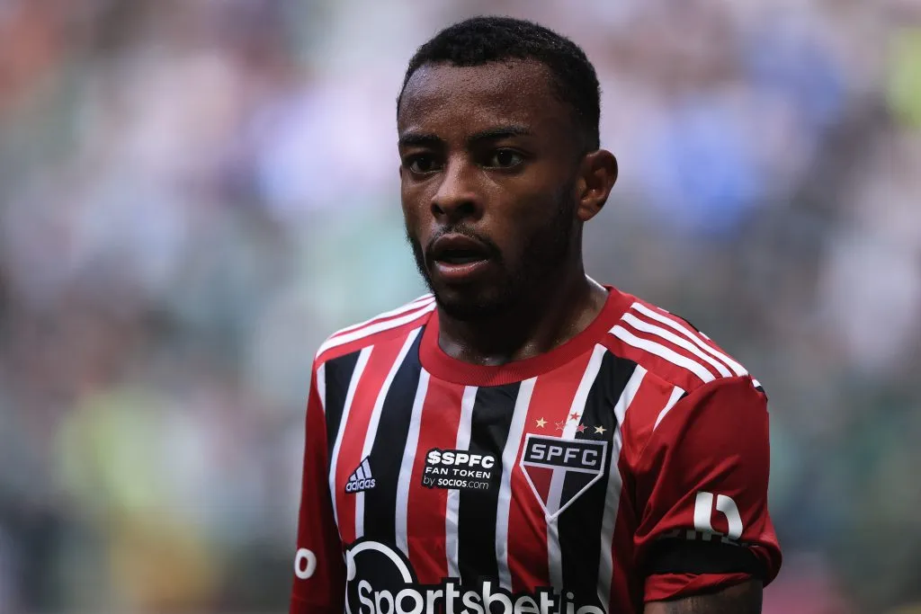 Foto: Ettore Chiereguini/AGIF –  Wellington tem contrato até o fim de 2024 com o São Paulo