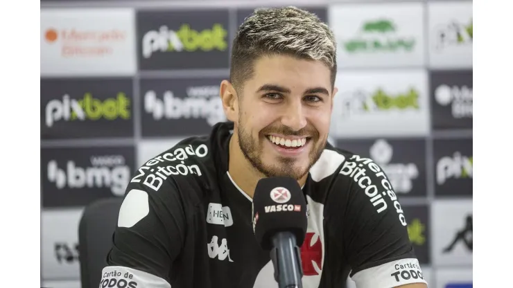 Foto: Daniel Ramalho/Vasco - Pedro Raul é alvo do Corinthians