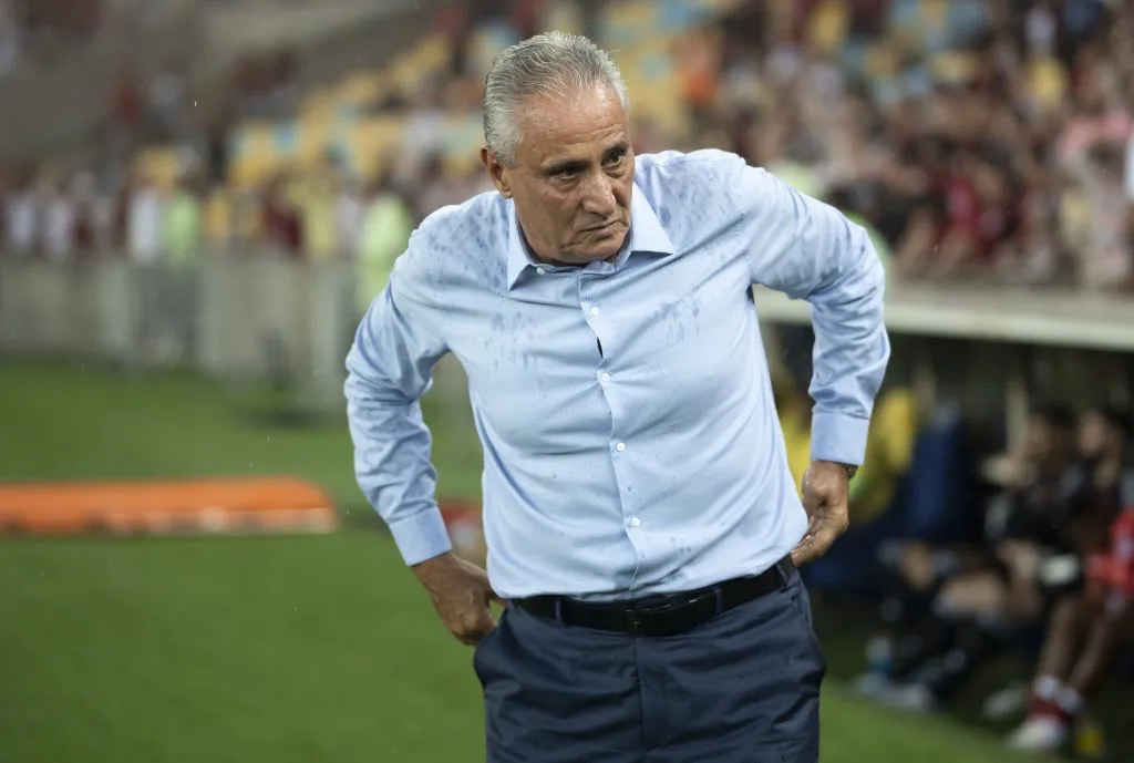 Tite vem trabalhando de forma ativa nos bastidores. Foto: Jorge Rodrigues/AGIF